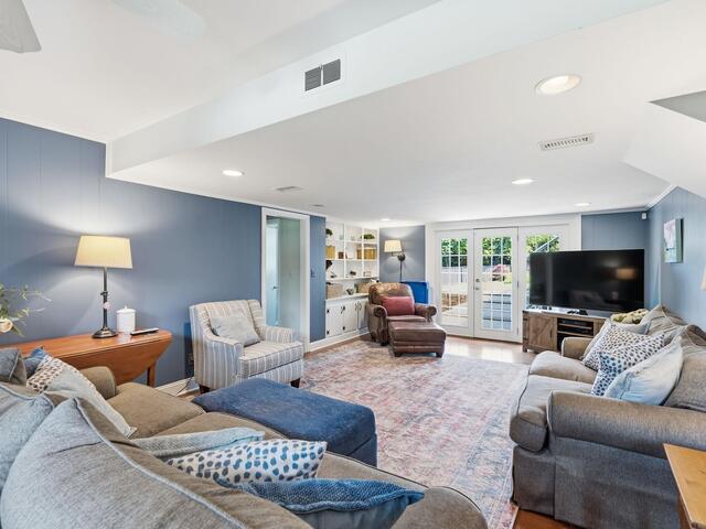 Photo of 803 Parkins Mill Road