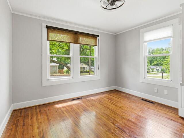 Photo of 305 Rogers Avenue