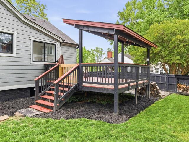 Photo of 305 Rogers Avenue