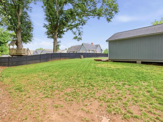 Photo of 305 Rogers Avenue