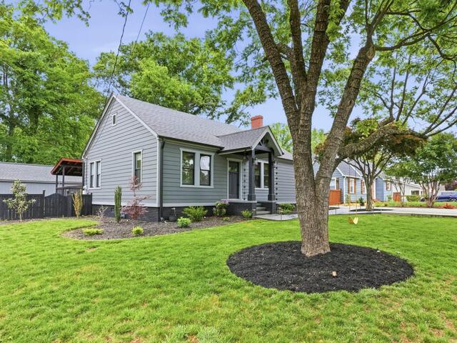 Photo of 305 Rogers Avenue