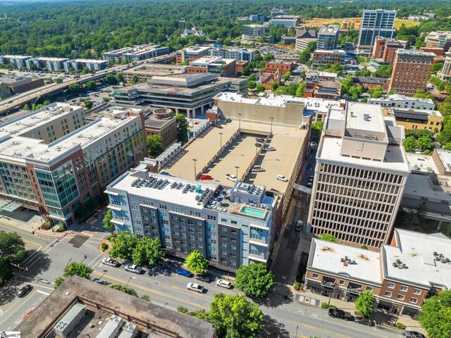 Photo of 100 E Washington Street