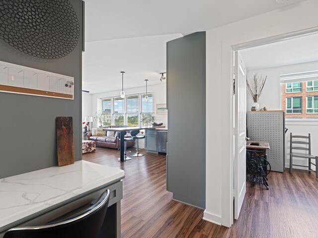 Photo of 100 E Washington Street