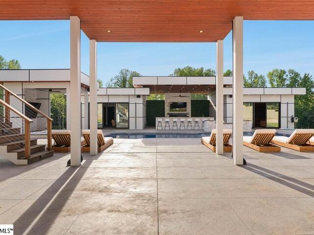 Photo of 2454 Runion Road