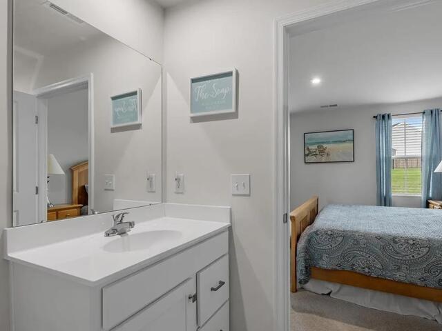 Photo of 124 Highland Station Drive