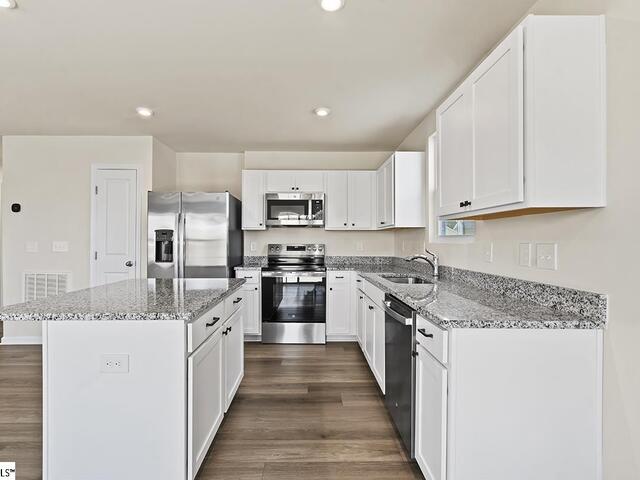 Photo of 124 Highland Station Drive