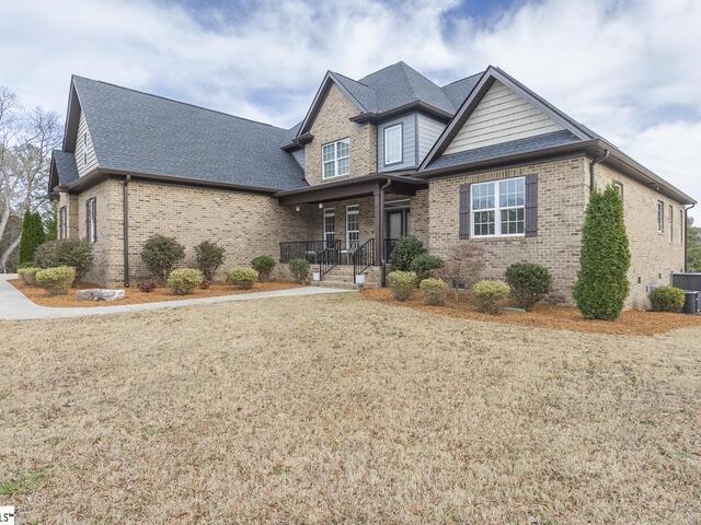 Photo of 310 BURNING TREE Road