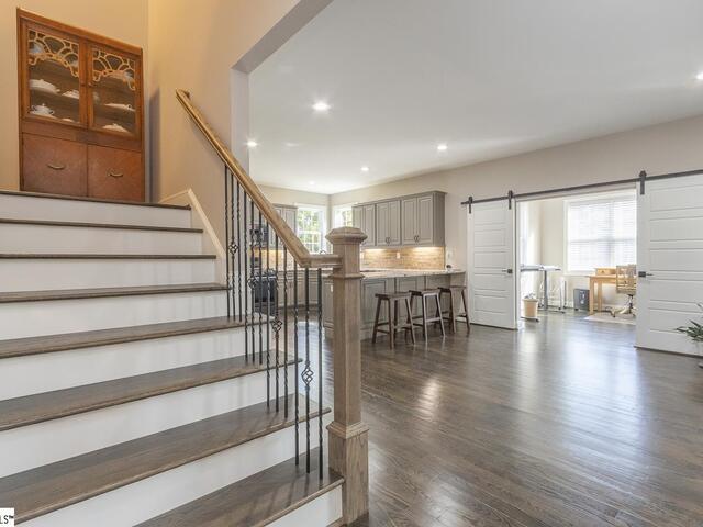 Photo of 310 BURNING TREE Road