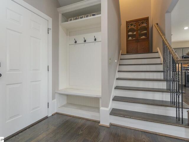 Photo of 310 BURNING TREE Road