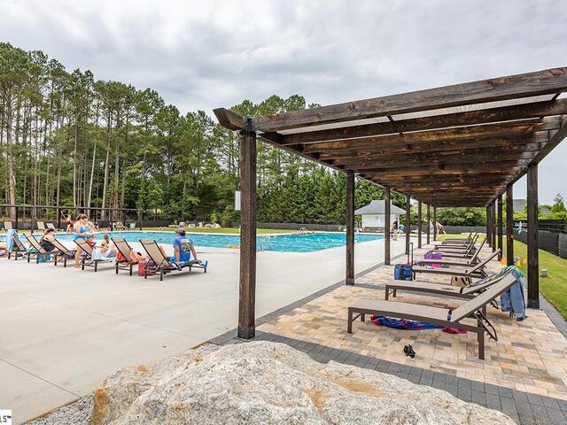 Photo of 310 BURNING TREE Road