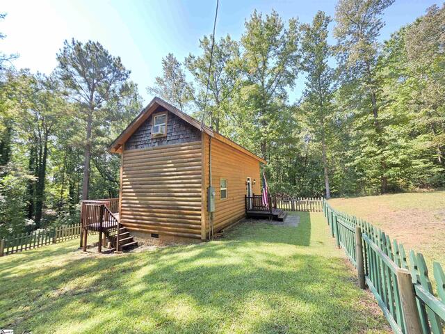 Photo of 104 Lands End Drive