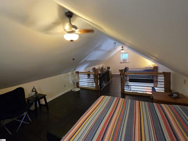 Photo of 104 Lands End Drive