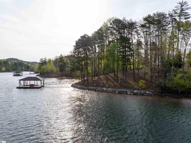 Photo of 390 Peninsula Ridge