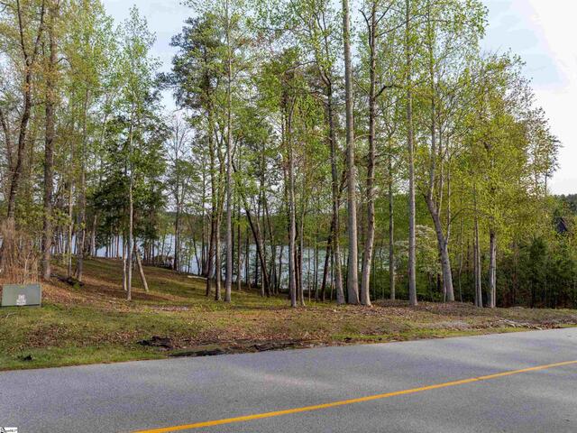 Photo of 390 Peninsula Ridge