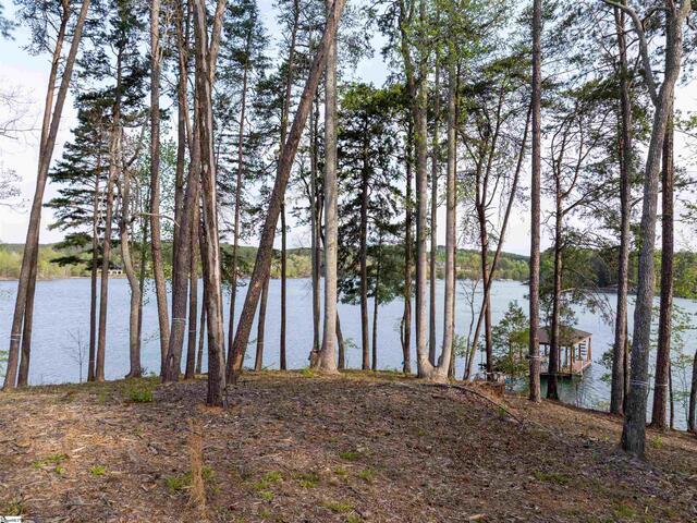Photo of 390 Peninsula Ridge
