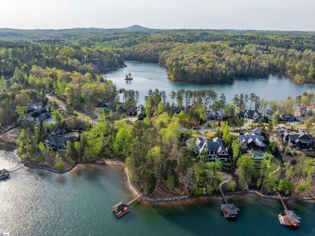Photo of 390 Peninsula Ridge