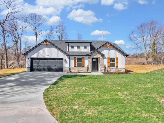 Photo of 135 Westwood Circle