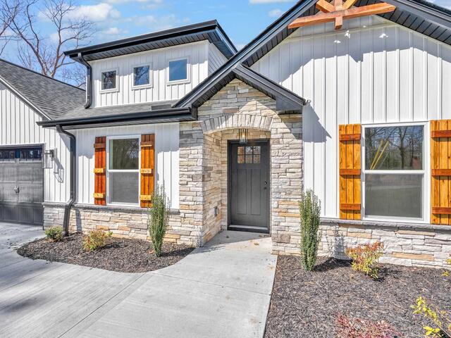 Photo of 135 Westwood Circle