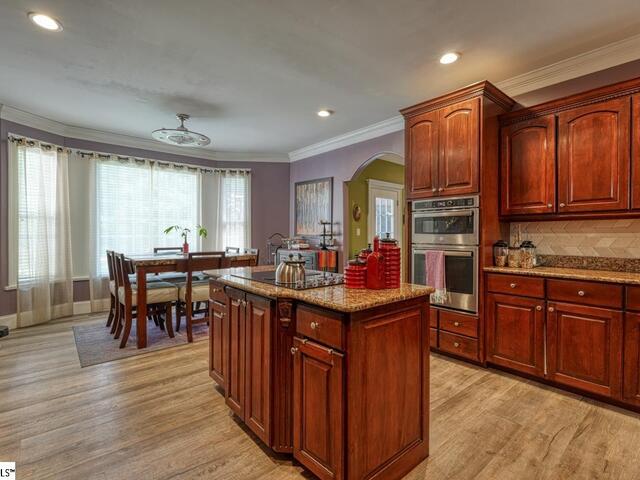 Photo of 251 N Lake Emory Drive