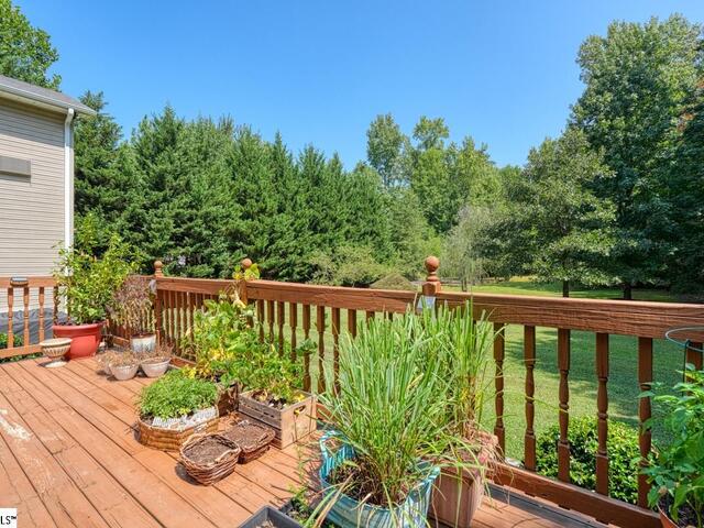 Photo of 251 N Lake Emory Drive