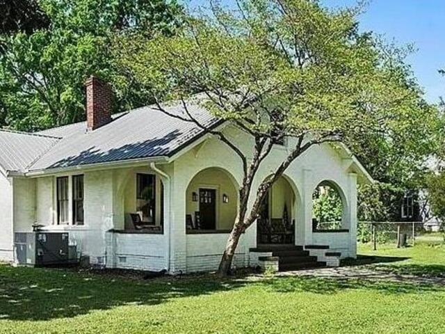 Photo of 501 N adair Street