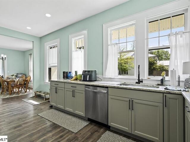 Photo of 501 N adair Street