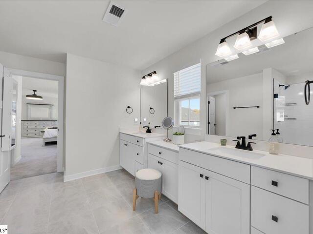 Photo of 822 LADY FERN Drive