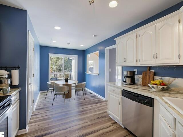 Photo of 104 Shadow Lane