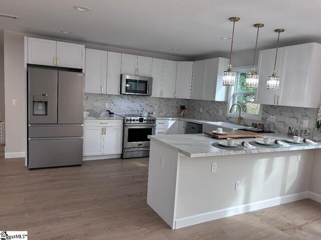 Photo of 2336 Racing Road