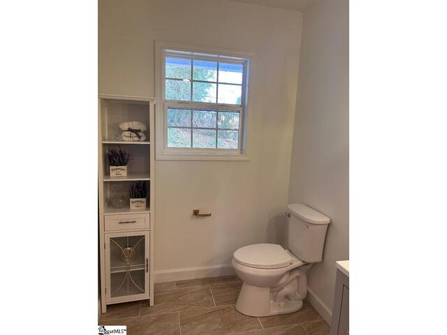 Photo of 2336 Racing Road