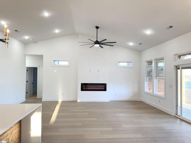 Photo of 140 Meeting House Road