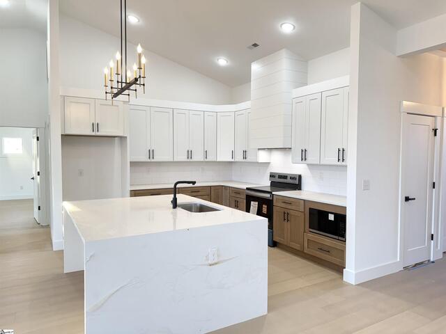 Photo of 140 Meeting House Road