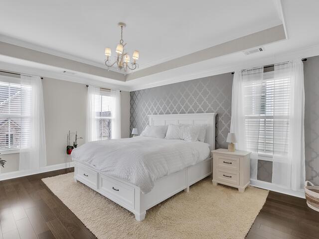 Photo of 102 Hollingsworth Drive