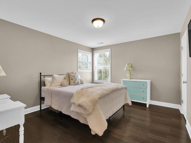 Photo of 102 Hollingsworth Drive