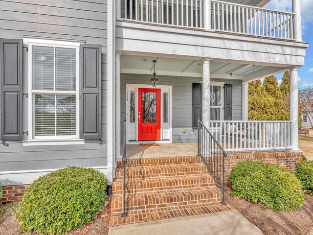 Photo of 102 Hollingsworth Drive