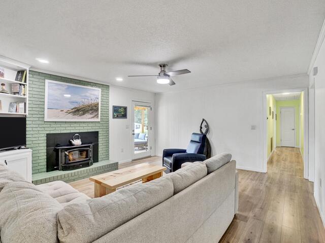 Photo of 205 Oxmoor Drive