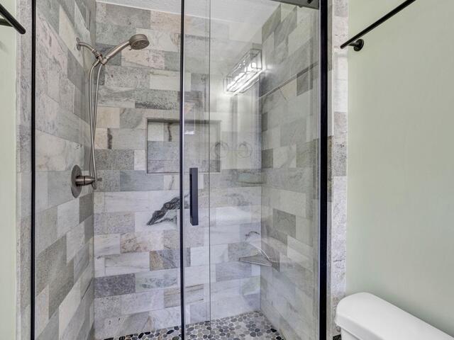 Photo of 205 Oxmoor Drive