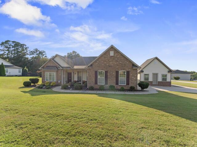 Photo of 1003 Hillcrest Court