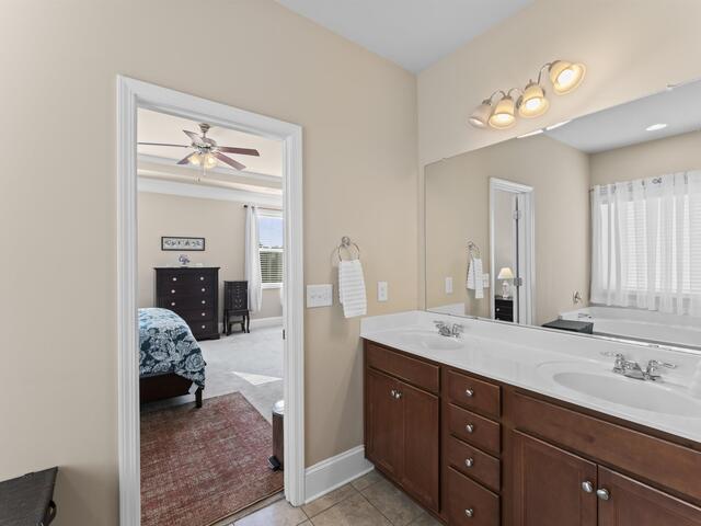 Photo of 1003 Hillcrest Court