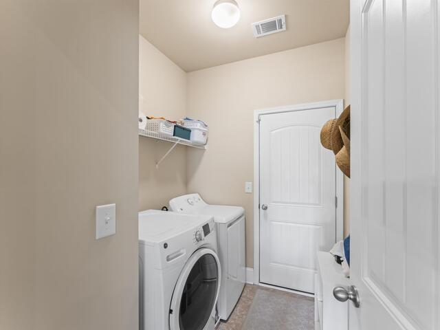 Photo of 1003 Hillcrest Court