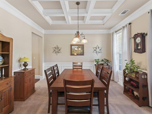 Photo of 1003 Hillcrest Court