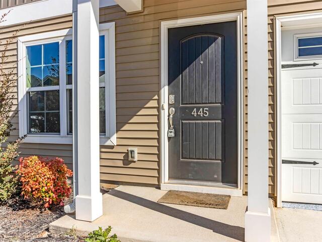 Photo of 445 Grantham Court