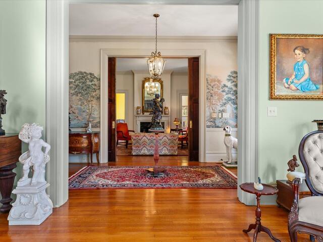 Photo of 780 W Main Street