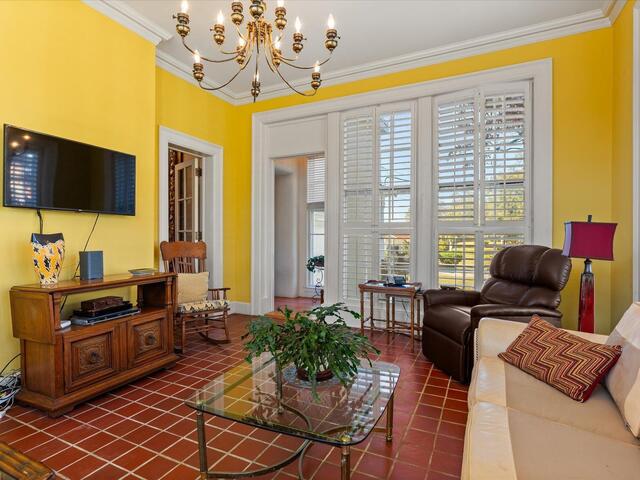 Photo of 780 W Main Street