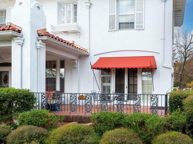 Photo of 780 W Main Street