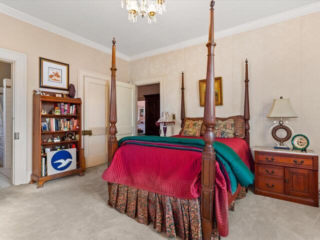 Photo of 780 W Main Street