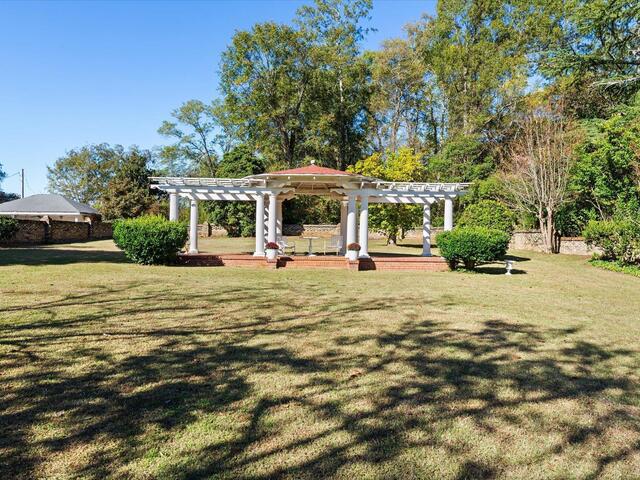 Photo of 780 W Main Street