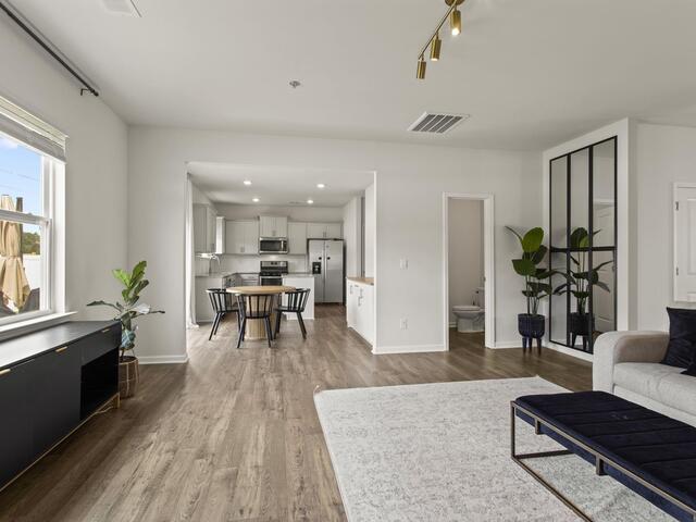 Photo of 1046 Elmswell Lane