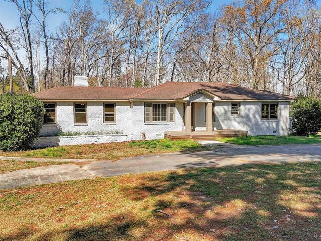 Photo of 612 Skippers Lodge Road