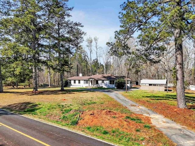 Photo of 612 Skippers Lodge Road